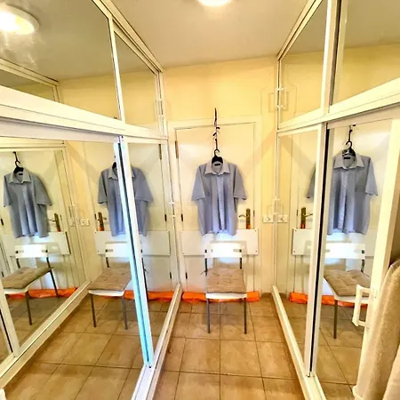 Marina Palace Vista Piscina *